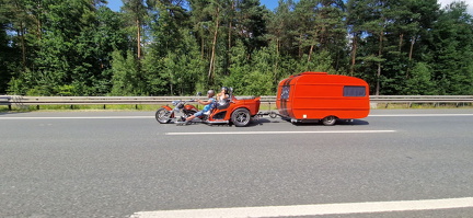 2022-06-30 Trikke mit Wohnwagen 160556