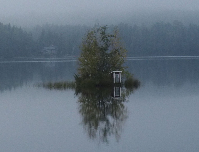 2023-09-11_WarteHaus auf Insel.JPG